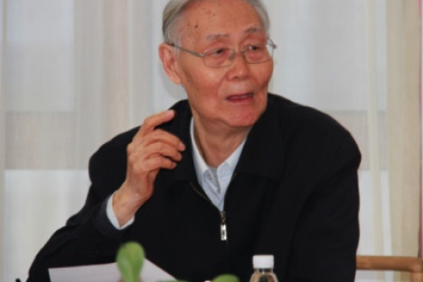 逄先知：不能把真左和假左混淆起来