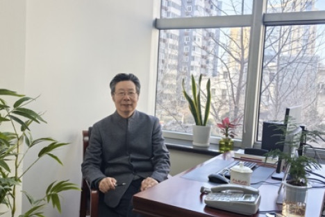 全根先：从“赤”到“红”：颜色的千年演变与文化传承