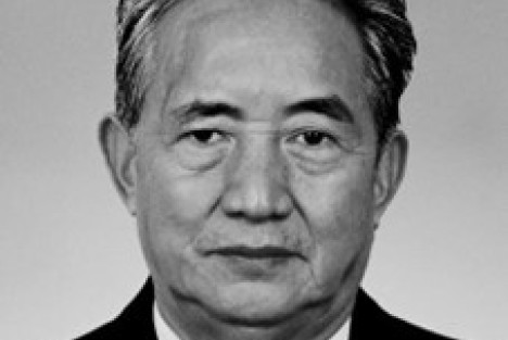 刘润为：五律·吊王忍之同志