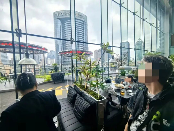 “发达国家”老外来华后直言：中国很先进，我们落后太多了