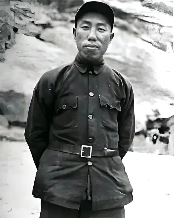 艰难的历程：成仿吾寻找中央记