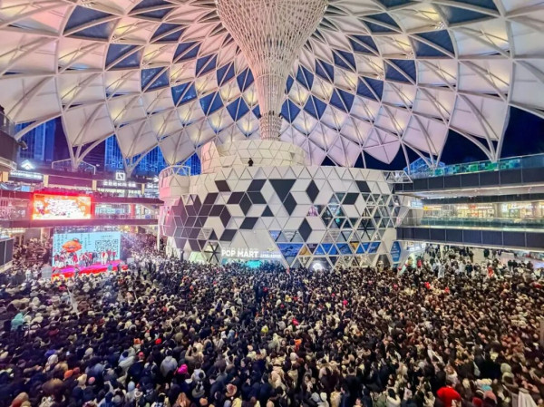 听西方专家驳斥关于中国经济的五个谎言