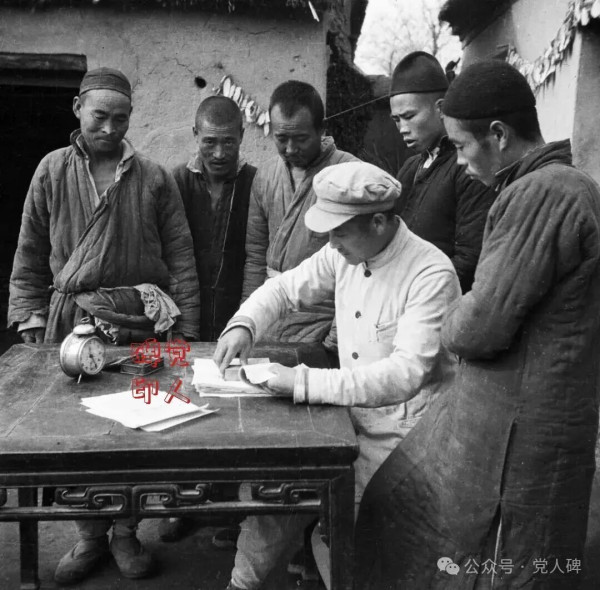 夺印，地主阶级这样给我们“上课”！